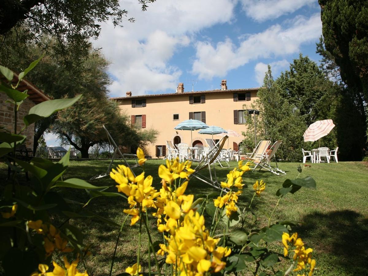 Agriturismo Villa Mozart Nel Verde Γκούμπιο Εξωτερικό φωτογραφία