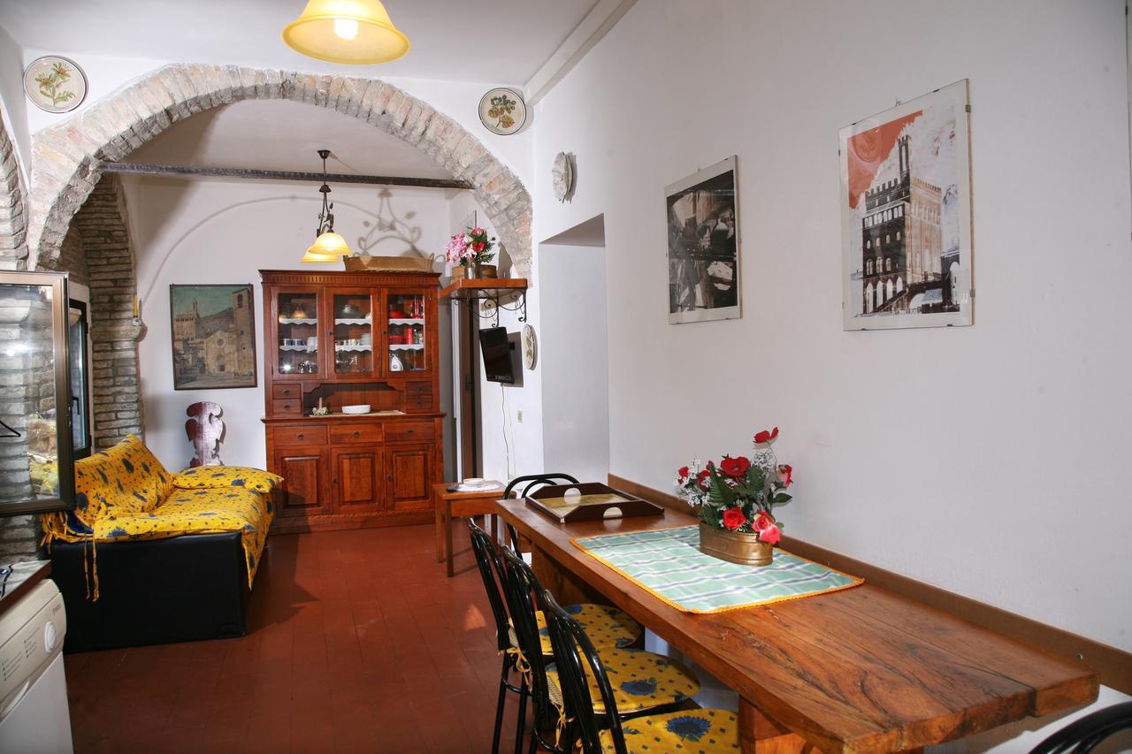 Agriturismo Villa Mozart Nel Verde Γκούμπιο Εξωτερικό φωτογραφία